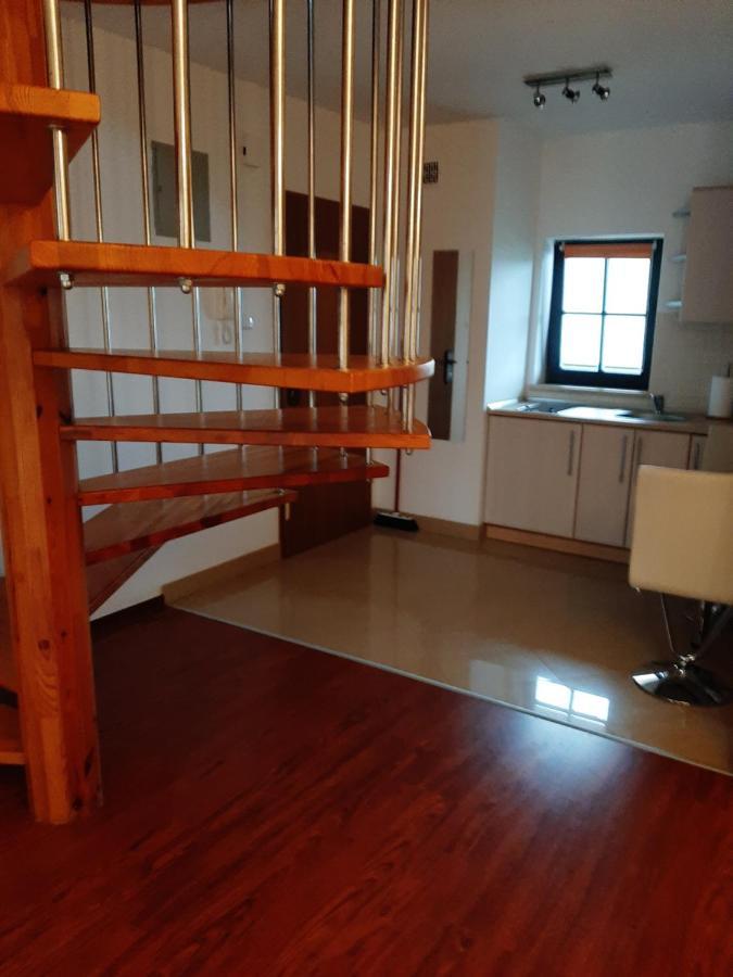 Apartamenty Portowe Mikołajki Esterno foto