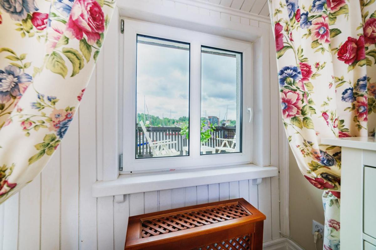 Apartamenty Portowe Mikołajki Esterno foto