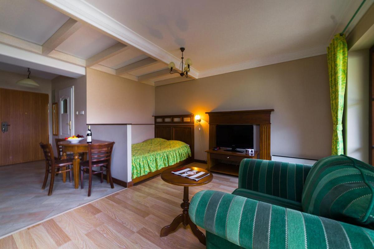 Apartamenty Portowe Mikołajki Esterno foto