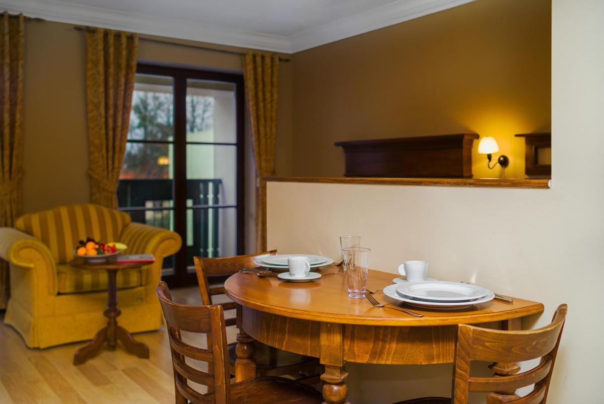 Apartamenty Portowe Mikołajki Esterno foto