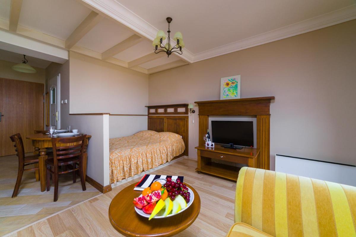 Apartamenty Portowe Mikołajki Esterno foto